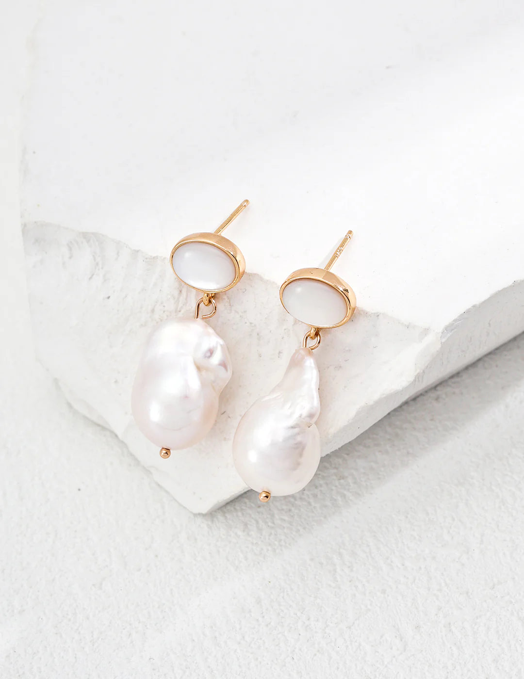 Classic Natural Pearl Shell Earrings