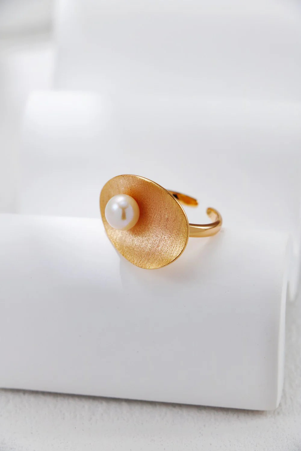 Brushed Pearl Ring
