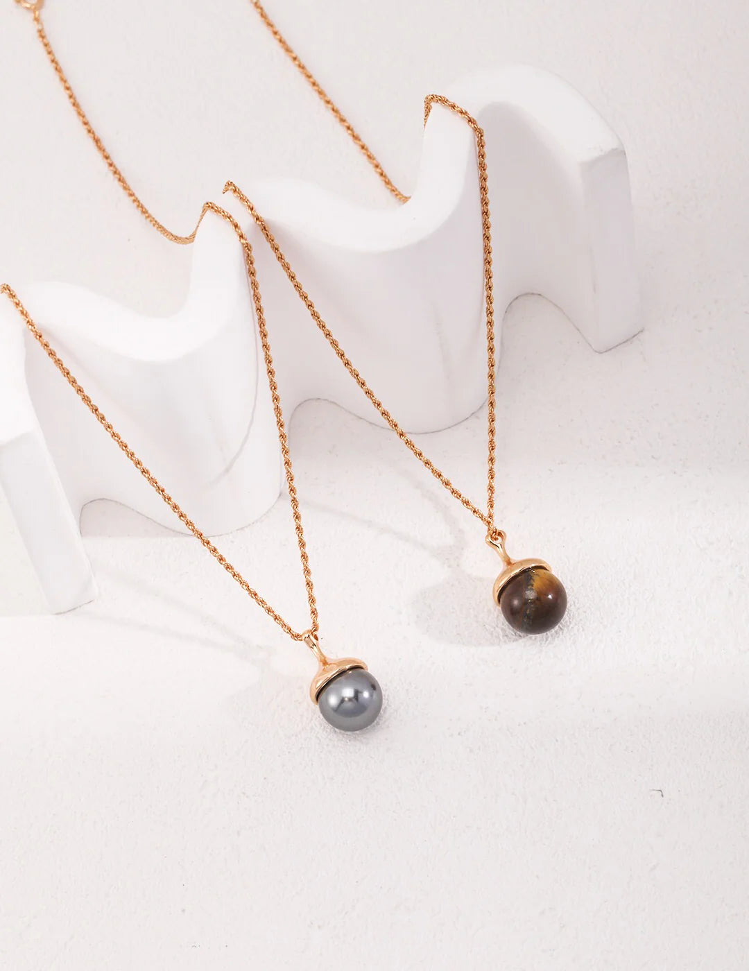 Tiger Eye'S Ball Necklace